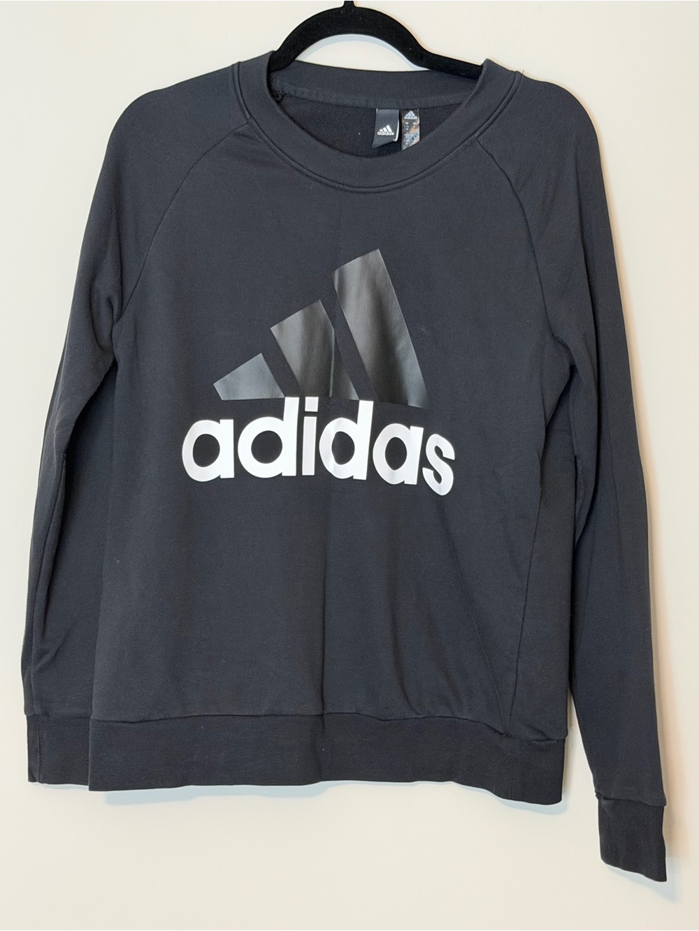 Adidas Women’s Black Big Logo Crewneck Sweatshirt Size Large NWOT